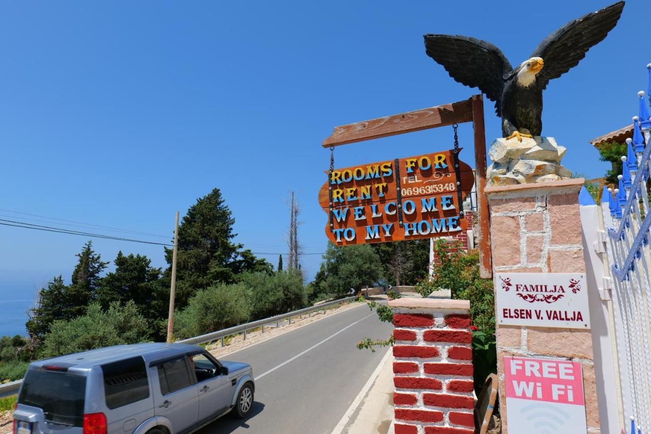 Vila Panorama Piqeras Bed & Breakfast Bagian luar foto